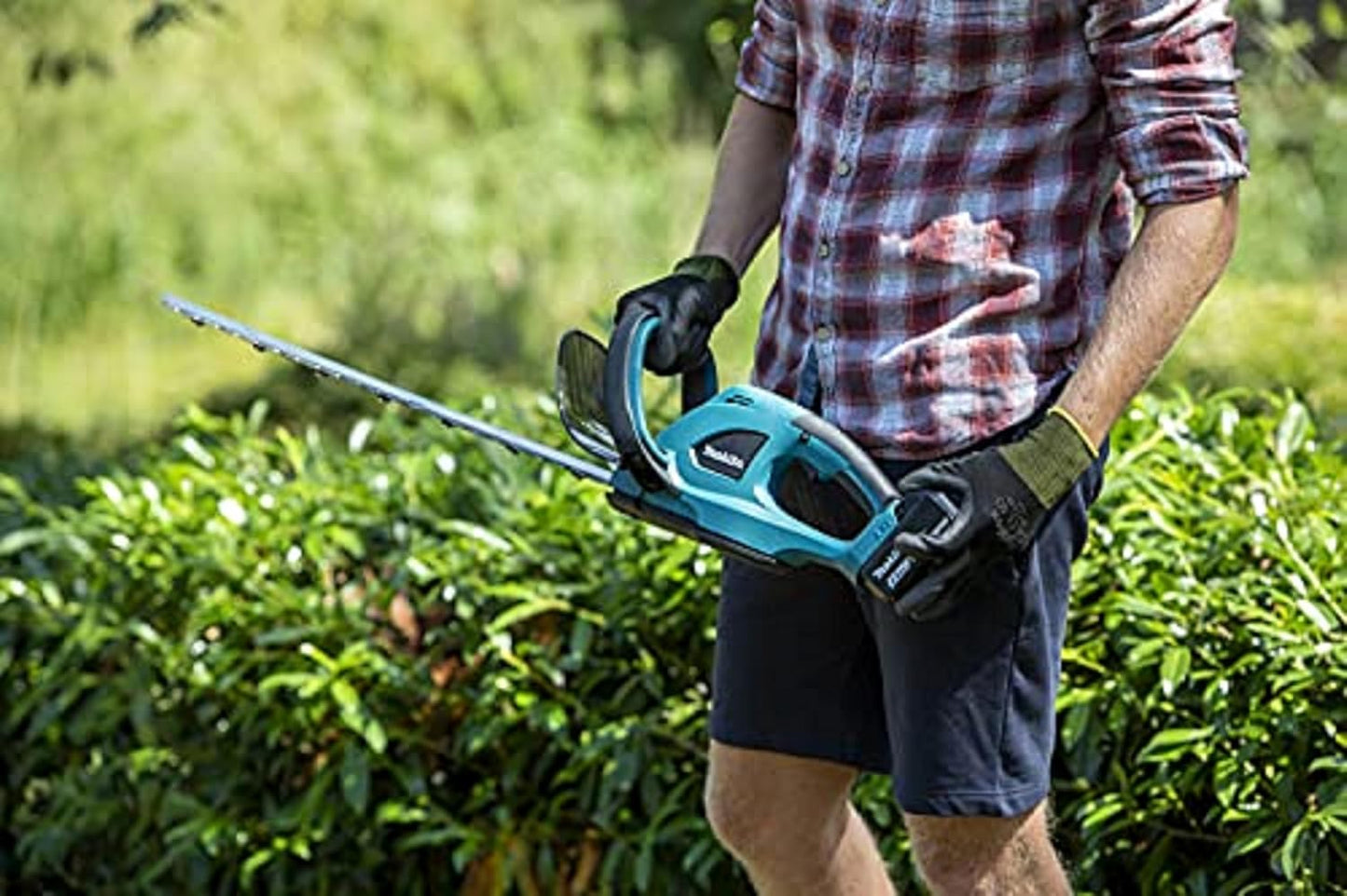 Makita DUH523Z 18V Cordless Hedge Trimmer β LXT 52cm Blade, Bare Tool